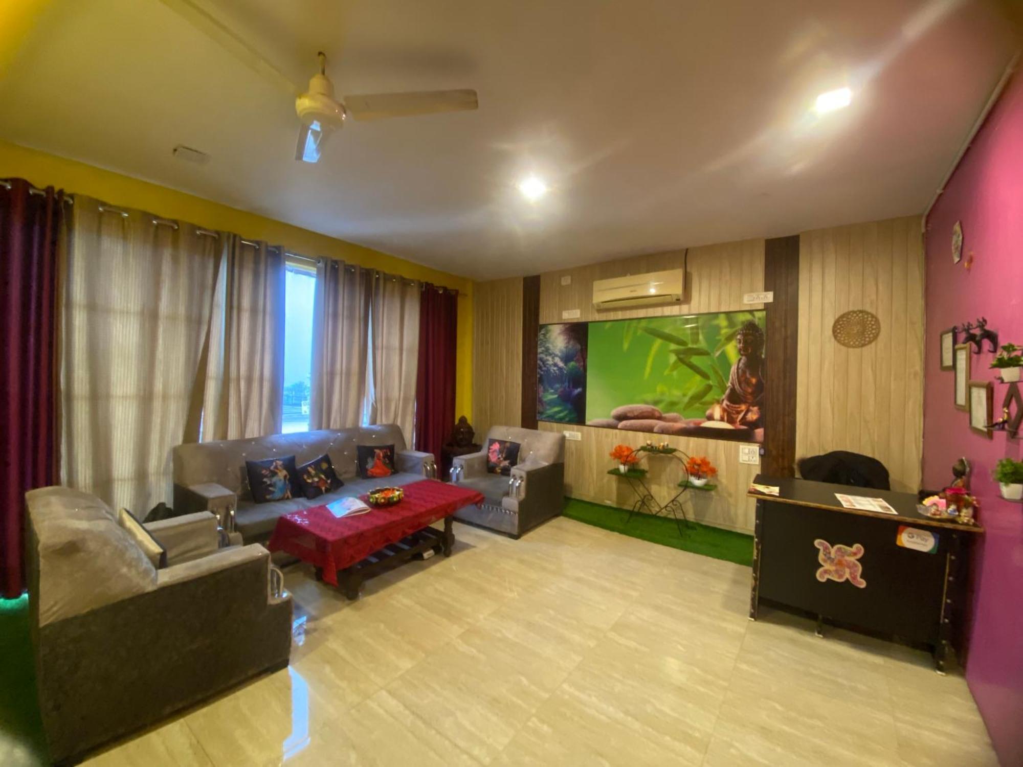 Mj Hills Rishikesh Hotel Buitenkant foto
